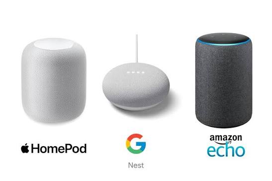 Compatibilidad con asistentes de voz y hogar inteligente Utilizando el accesorio WiFi compatible, la unidad puede integrarse con asistentes de voz certificados bajo el estándar Matter, facilitando su uso dentro de ecosistemas de hogar inteligente. Esto permite compatibilidad con soluciones como Alexa, Google, Apple HomePod, Nest Hub y otros sistemas compatibles, siempre que la unidad, el accesorio WiFi y el altavoz estén conectados a la misma red WiFi. Esta prestación aporta mayor comodidad para quienes quieren controlar la climatización mediante comandos de voz o integrarla en automatizaciones del hogar.